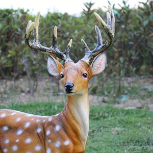 TEMU 1개 스팽글 사슴 조각상 - 리얼리스틱 뿔과 흰 반점이 있는 레진 독립형 동물 조각, 실내/실외 정원 장식용, 입구 및 할로윈 (전기 불필요), 사슴 장식품, 현실적인 디자인, 고품질 마감, 자연 애호가를 위한 수제 공예품, 홈 데코레이터용