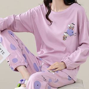 TEMU 여성용 캐주얼 퍼플 카툰 비 & 슬로건 프린트 파자마 세트 - 라운드넥 드로스트링 탑과 탄력 허리 바지, 기계 세탁 가능, 완벽한 계절 수면복, 루즈핏 | 화려한 패턴 티셔츠 | 폴리에스터 혼방 소재, 파자마 하의|잠옷|티셔츠|여름잠옷