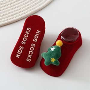 TEMU 봄과 가을용 아기 양말 한 켤레, 유아와 어린이의 한 달, 백일, 첫 생일을 기념하는 빨간 크리스마스 양말, 어린이 크리스마스용 미끄럼 방지 바닥 양말, 신생아, 신생아 크리스마스 옷, 어린이 크리스마스 슬리퍼, 신생아 양말, 신생아를 위한 크리스마스 양말, 베이비스 크리스마스 슬리퍼, 귀여운 포장에 담긴 귀여운 플러피 양말|신생아옷