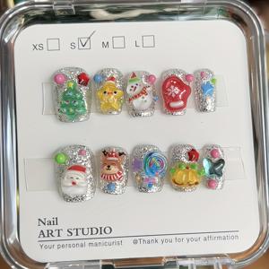 TEMU 크리스마스 프레스온 네일 세트 - 핸드메이드 3D 카툰 인조 네일 10세트, 반짝이는 실버 베이스 컬러와 크리스마스 눈사람-트리 페스티벌 패턴, 여성용, 매니큐어,휴일 패턴,상세 설계,네일 아트,여아 패션