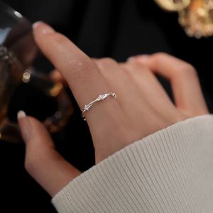 TEMU 여성용 우아한 라인스톤 반지 - 조절 가능한 오픈 스타 디자인, 구리 도금, 또는 특별한 날에 완벽, 발렌타인데이 선물|반지