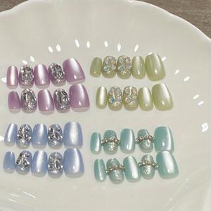 TEMU 40개 네일 아트 스튜디오 4색 혼합 네일 아트 스티커, 블루, 그린, 퍼플, 핑크, 광택 마감, 짧은 길이, 사각형 모양, 그라데이션 패턴, 혼합 색상 시스템, 네일 아트 용품, 매니큐어, 수제 네일팁 짧은, 네일팁 화려, 귀여운 네일팁, 네일팁 여름, 짧은네일팁