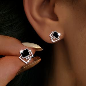 TEMU 기하학적 사각 인레이 레진 우아하고 섹시한 패셔너블 다용도 여성 스터드 귀걸이 한 쌍, 친구에게 이상적인 선물. 데일리 커뮤트, 파티, 음악 페스티벌, 휴가, 연회에 적합, 다용도 일상복,사각 인레이 귀걸이,기하학적 귀걸이,우아하고 섹시한 디자인,내구성 있는 레진 소재,인레이 공예
