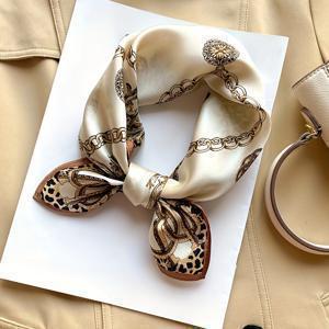 TEMU 여성용 100% 멀베리 실크 스카프 - 우아한 유럽식 궁정 스타일 플로럴 & 골드 프린트, 베이지 & 골드, 대형 사각형 럭셔리 손세탁 가능 통기성 액세서리, 출퇴근, 데이트, 파티용 - 여성을 위한 정교한 장인 정신 선물|스카프