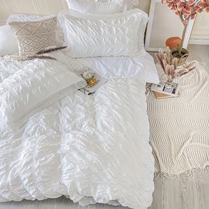 TEMU 3피스 우아한 화이트 침구 세트 - 부드럽고 통기성 좋은 버블 가우즈와 섬세한 레이스 트림, 이불 커버 1개와 베개 커버 2개 포함 (삽입물 미포함) - 사계절 내내 완벽하며, 아늑한 침실이나 기숙사 장식에 이상적