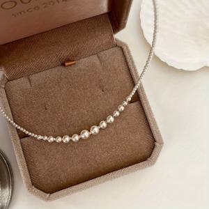 TEMU 클래식 스마일 그라데이션 인조 진주 목걸이 - 심플하고 우아한 웨딩 & 캐주얼 착용, 대형 인조 진주 목걸이, 여성용 고급스러운 클라비체 체인, 특별한 행사와 공식적인 자리, 주얼리, 시대를 초월하는 품격, 매끄러운 마감, 패션 러버를 위한 피스