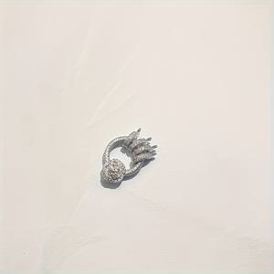 TEMU 18K 금 도금 처리된 구리로 만들어진 DIY 목걸이 및 팔찌 펜던트 액세서리로, 합성 지르코니아가 박힌 꽃 디자인이 특징입니다.