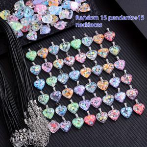 TEMU 30개 여성용 우아한 하트 모양 펜던트 목걸이 세트 - 패션 하트 모양 레진 컬러 시퀸 여성 의류 액세서리, DIY 주얼리 만들기, 목걸이, 귀걸이에 적합하며 발렌타인데이 선물 및 어머니날 선물