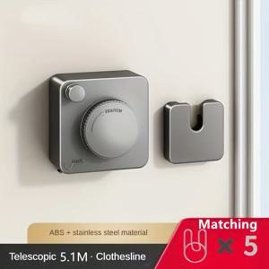 TEMU 중량 텔레스코픽 옷걸이 - 200.78 인치/5.1 미터 304 스테인레스 스틸 와이어 로프, 5개의 스테인레스 스틸 클립이 있는 플라스틱 하우징, 44 파운드 로드 용량, 효율적인 세탁을 위한 내구성 있는 미끄럼 방지 그립, 가정 및 세탁실 사용에 이상적, 세탁용품, 옷걸이