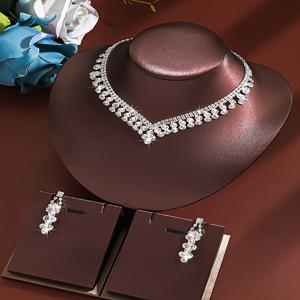 TEMU 우아한 레트로 궁전 눈물 라인스톤 목걸이 & 귀걸이 세트 - 반짝이는 V넥 디자인, 결혼식, 기념일, 발렌타인데이 선물, 웨딩 주얼리에 완벽함 | 반짝이는 보석 | 라인스톤 장식, 주얼리 세트