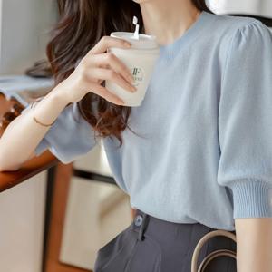TEMU 여성용 연한 파란색 리브드 반팔 크롭탑 - 캐주얼 라운드 넥 풀오버, 부드럽고 편안한 봄/가을용, 캐주얼 의상에 완벽한, 퍼프 소매 탑 | 건축