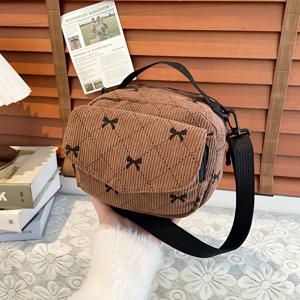 TEMU 여성용 경량 코듀로이 숄더백 - 스타일리시 브라운 블랙 스타, 캐주얼 외출 및 출퇴근용 재사용 가능한 크로스바디, 캐주얼 데이팩 | 별 무늬 가방 | 지퍼 클로저 가방, 소형 크로스바디 백