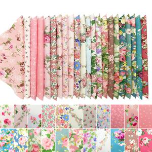 TEMU 22개 핑크 식물 꽃 패브릭 번들, 25*25cm/9.8*9.8인치 사전 절단 패치워크 스퀘어, DIY 재봉 스크랩북 성인 공예용, 포장 천 가방 쿠션 커버 퀼팅 밝은 색상 식물 꽃 패치 키트, 손세탁 전용, 크리스마스 할로윈 휴일 및 창의적 재료에 이상적인 선물 선택