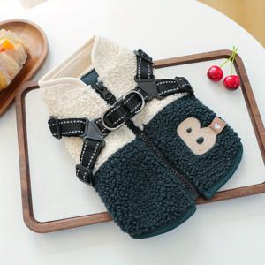 TEMU 반려동물 옷 강아지 고양이 의류 해피 퍼피 작은 개 퍼피 외출 캐주얼 핸섬 귀여운 봄 가을 따뜻한 편안한 양털 색상 블록 견인 조끼 - 녹색과 흰색