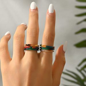 TEMU 6개 아크릴 반투명 타이다이 링 세트, 빈티지 컬러풀 인조 보석 링, 지수 손가락 및 꼬리 링, 우아한 스타일, 사계절 일상 착용, 선물용 행사, 일상용, 사계절용, 여성용 선물|빈티지 스타일 링|아크릴 링, 링 세트, 힙 팔찌, 웨이브 레진 반지, 플라스틱 반지 그린 컬러, 여성용 링/링