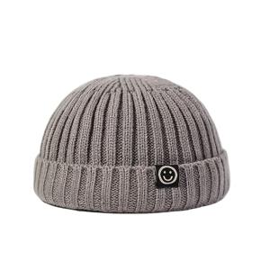 TEMU 한국 스타일 슬라우치 비니 모자 - 케이블 디자인, 겨울용 보온 아이코닉 로고 패치 (로고 없음), 베이지/블랙/그레이/네이비 - 추운 날씨에 적합한 부드러운 스컬, 캐주얼 & 포멀 스타일링에 다용도, 따뜻한 겨울 모자