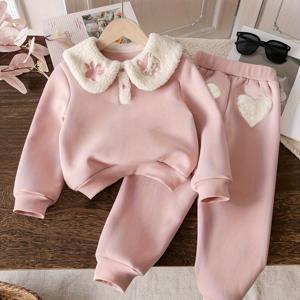 TEMU 2pcs 여아 가을 겨울 자수 스웨트셔츠 + 바지 세트, 양모 플리스 패치워크 긴팔 풀오버, 발 & 리본 패턴, 캐주얼 라운드넥 루즈핏 바지 투피스 의상, 하트 플러시 아플리케 디자인, 야외용