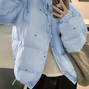 TEMU 여성용 겨울 따뜻한 재킷 코트 - 우아한 스타일 블루 & 화이트 수직 , 오버사이즈 루즈핏, 버튼 프론트 클로저, 세탁기 사용 가능한 코트 (캐주얼 & 프로페셔널 아우터웨어)