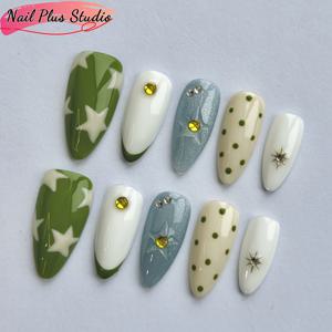TEMU 10개입 네일 플러스 스튜디오 봄/여름 신상 순수 수제 착용 가능한 네일 핸드페인팅 그린 원더랜드 프렌치 미니어처 스타일 버전 네일 고품질 착용 가능한 네일, 스프링 네일,여름 네일,프렌치 매니큐어,트렌디 네일,상세 설계,고품질 못,스타일리시 네일, 손톱,뷰티 애호가들,살롱 전문가