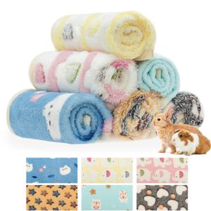 TEMU 6팩 소프트 플리스 게나지 피그 담요, 사각형 세탁 가능한 폴리에스터 소형 동물 침구, 토끼, 햄스터, 치니라, 여우, 도마뱀을 위한 따뜻한 수면 매트, 애완 동물 케이지 라이너 액세서리