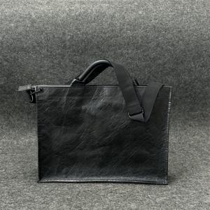 TEMU 남성용 비즈니스 브리프케이스 크로스바디 백 - 조절 가능한 어깨끈, 내구성 있는 원단, 대용량, 가벼운 접이식 디자인, 지퍼 클로저 & 폴리에스터 안감 - 사무실, 출퇴근, 여행 및 쇼핑용 세련된 블랙