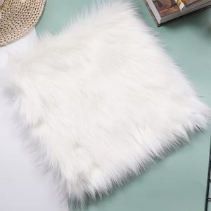 TEMU 1개 고급스러운 긴털 라운드 매트 - 매우 부드럽고 푹신하며 가벼운 DIY 플러시 인형용, 퍼리 담요, 홈 데코, 테이블 장식 기계 세탁 가능, 미끄럼 방지 백킹 | 거실 소파, 커피 테이블 및 홈 장식에 적합, 커피 테이블 매트 | 푹신한 표면 매트 | 부드러운 질감 매트|모루인형