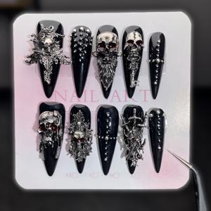 TEMU 10개입 3D 실버 메탈 스컬 프레스온 네일 - 할로윈 고딕 스타일 날카로운 디자인 인조 네일 | 롱 아몬드 스틸레토 형태, 핸드메이드, 탈부착 가능, 스푸키 매니큐어,파티 액세서리,세밀한 장인 정신,네일 아트 애호가,대안 패션 애호가