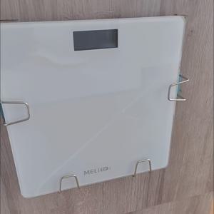 TEMU 스테인리스 스틸 체중계 스탠드 | 벽걸이형, Xiaomi, Huawei 및 기타 체중계를 위한 무흔적 보관, 욕실 및 홈 짐, 체지방 측정 및 피트니스 장비 호환, 스타일리시하고 안전한 설치