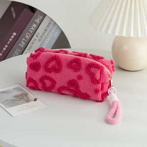 TEMU 귀여운 플러시 하트 필통 & 화장품 정리함 - 한국 스타일 지퍼 가방 태슬 장식 (핑크/화이트), 튼튼하고 부드러운 여행용, 크리스마스/할로윈 선물 (하트 패턴, 골든 팁)