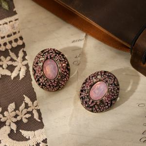 TEMU 여성용 일상복, 축제 휴가, 파티 드레스, 보석 선물로 적합한 보석으로 장식된 중세 현대 금박 금속 대형 귀걸이