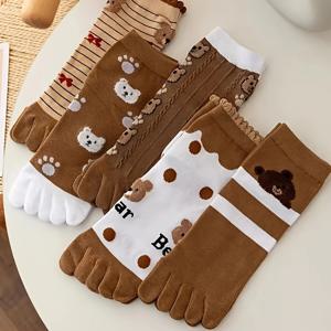 TEMU 커피색 5팩 다섯 발가락 양말, 귀여운 여름용 여성 짧은 양말, 엄지 디자인 분할 중목 보트 양말, 봄과 여름을 위한 만화 스타일 스포츠 양말