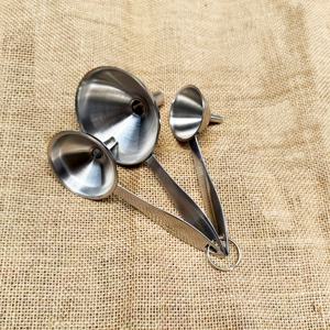 TEMU 손잡이가 있는 대형, 중형 및 소형 깔때기 세트, 3개, 금속 요리용 식품 등급 병 깔때기, 음료 및 향신료 보관용