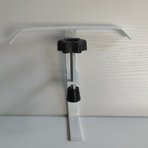 TEMU 조절 가능한 스테인리스 테이블 사이드 후크 - 모던 비흡수 디자인, 내구성 & 쉬운 세척 핸드백 훅, 다용도 정리함 (책상, 욕실, 주방용) - 가방 및 액세서리 보관 솔루션, 창의적인 수납 아이템, 책상 액세서리 홀더, 튼튼한 구조, 바쁜 전문가를 위한 현대적 디자인