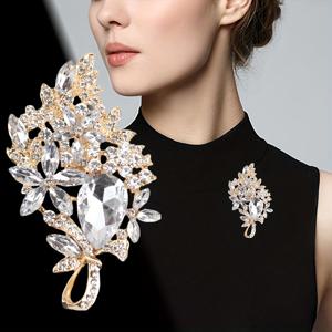 TEMU 고급 라인스톤 브로치 | 이브닝 드레스, 벨벳 재킷, 우아한 클러치에 완벽 | 빈티지 스타일, 플라스틱 모자이크가 있는 아연 합금