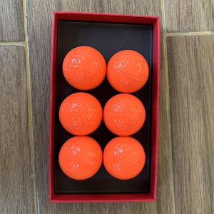 TEMU 로고가 없는 6가지 색상의 골프공. 경쟁을 위해 디자인되었으며, 322개의 딤플, 고탄성 고무의 내부 레이어, 충격에 강한 내구성을 위한 외부 레이어를 특징으로 하는 이중 레이어 구조를 갖추고 있습니다. 이들은 아름다운 골프공입니다., 중고골프공, 파크골프 용품, 파크골프볼, 선물용 골프공