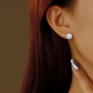 TEMU 1 쌍의 우아한 S925 순한 은색 하이포알러겐 소형 사각형 합성 지르코니아 합성 큐브 지르코니아 스텝 귀걸이, 간단한 스타일, 플라티넘 코팅, 일상 착용, 휴가, 데이, 생일, 어머니의 날 선물, 여성 귀걸이, 은색 1.5g