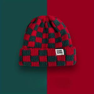 TEMU 여성용 체크 비니 모자 1개 - 신축성 있는 겨울 모자, 조절 가능한 핏, 가볍고 따뜻한 비니 (크리스마스, 추수감사절, 할로윈용) - 레드/브라운 - 데일리 & 의상 - 손세탁만 가능, 축제 헤어웨어, 체크 무늬, 편안한 착용감