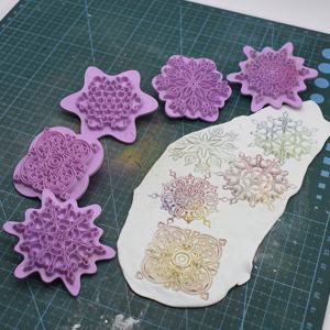 TEMU 만다라 레이스 패턴 엠보스 스탬프 폴리머 클레이 귀걸이 텍스처 비누 도자기 세라믹 인상 도팅 도구 아트 취미 5개/세트, 도자기 스탬핑,세라믹 엠보싱,장식용 스탬프,엠보스 디자인,내구성 있는 인상,플라스틱 스탬프,텍스처 스탬프,비누 제작자들,DIY 취미 애호가들