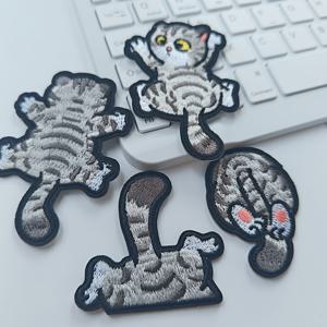 TEMU 4개 귀여운 고양이 벽등반 창의적인 자체 접착 자수 패치 - 애완동물 자수 소형 동물 장식 스티커, 휴대폰 케이스, 저널, 의류, 신발 및 모자에 적합, 자수 패치, 다림질 패치, 바느질 패치, 옷용 패치, 배낭용 패치, 다림질 패치, 옷용 패치, 바느질 패치, 옷용 패치, 바느질 패치, 바느질 패치