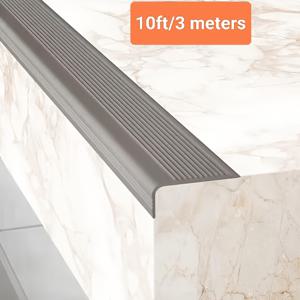TEMU PVC 재질의 10Ft/3M 자가 점착 계단 가장자리 보호대 롤. 미끄럼 방지, 계단 모서리 장식용으로 설계되었으며, 실내 및 실외 모두에서 사용하기에 적합합니다.