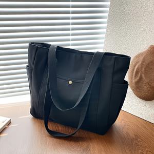 TEMU 1개 여성 토트백, 대용량 숄더 핸드백, 심플 스타일, 내구성 가벼움, 지퍼 잠금, 더블 핸들, 캐주얼 패션, 출퇴근, 파티, 일상 사용, 세탁 가능, 접이식, 화이트 & 블랙, 데일리 에센셜스 캐리어,여행 정리 가방,대용량 핸드백,캔버스 토트백,더블 핸들 백,클래식 화이트 블랙,내구성 있는 캔버스 가방,튼튼한 지퍼 클로저