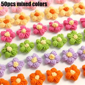 TEMU 50pcs 혼합 색상 수제 크로셰 뜨개질 꽃 양털 꽃 | 헤어 클립 땋은 액세서리 DIY 재료 가방 의류 커튼 장식