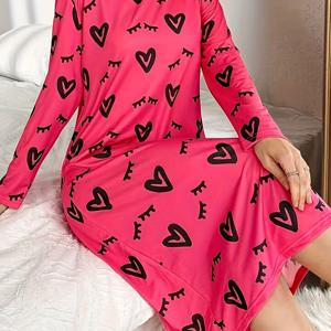 TEMU 여성용 캐주얼 긴팔 슬립드레스 - 화사한 핑크 & 블랙 하트 프린트, 가을/겨울용 편안한 라운드넥 나이트가운, 손세탁 전용