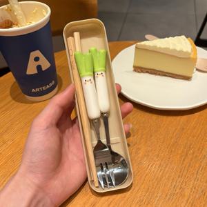 TEMU 수이산지 - 귀여운 인스 휴대용 스푼, 포크, 젓가락 세트 | 사무직을 위한 4종 고가 스테인리스 스틸 및 세라믹 커트러리 세트 - 야외 사용에 적합