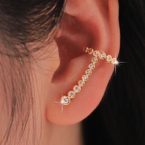 TEMU 2개 세트 고급스러운 구리 지르코니아 금도금 여성용 기하학적 귀걸이, 개성과 고급스러운 느낌, 일상 및 파티에 적합한 여성용 클립 귀마개 반지, 휴일 선물