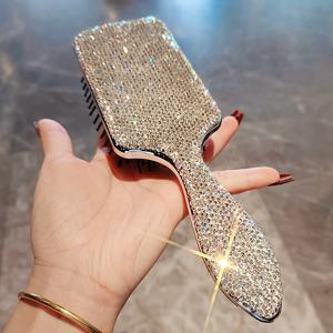 TEMU 1개 화이트 에어 쿠션 빗, 곱슬머리용, 푹신한 스타일링, 젖은 상태와 건조 상태 모두 사용 가능한 안티-스태틱 마사지 빗, 대형 럭셔리 패션 에어백 빗, 전체 디자인, 가정용, 개성적인 니치, 여성용