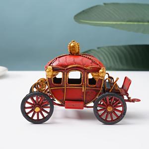 TEMU 빈티지 철제 호박 왜건 모델 - 빨간색 & 황금색 장식된 캐리지와 검은 바퀴, 집, 침실, 거실 장식을 위한 복잡한 디자인 - 할로윈, 크리스마스, 추수감사절, 할로윈 장식에 완벽함 | 빈티지 왜건 디자인 | 세밀한 장인 정신, 할로윈 장식