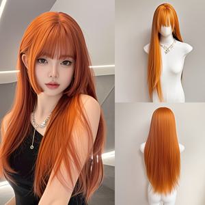 TEMU 누구나에게 적합한 다용도 데일리 가발입니다. 긴 오렌지색 헤어와 앞머리가 특징이며, 여학생의 패션, 데일리 파티, 롤플레잉에 완벽합니다.
