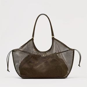 TEMU RCRK 2025 여름 비치 토트백 - 대용량 밀리터리 그린 메쉬 휴가 가방, 자석 잠금장치, 내구성 폴리에스터 & 고정 어깨끈 여행/쇼핑/피크닉/해변 가방, 모던 비치웨어, 튼튼한 구조