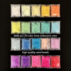 TEMU 6000 2Mm (11/0) 슈퍼 하이 퀄리티 진주색 유리 쌀 비즈 씨앗 비즈 키트 보석 만들기 키트 20가지 색상 5그램/팩, 총 100그램/3.53온스, 균일하게 퍼진 비즈 미니 비즈, 아름다운 고급 보석 액세서리 재료, DIY 수제 창의적 생산, 프랑스 자수, 팔찌, 귀걸이, 목걸이, 반지, 가족 및 친구를 위한 선물